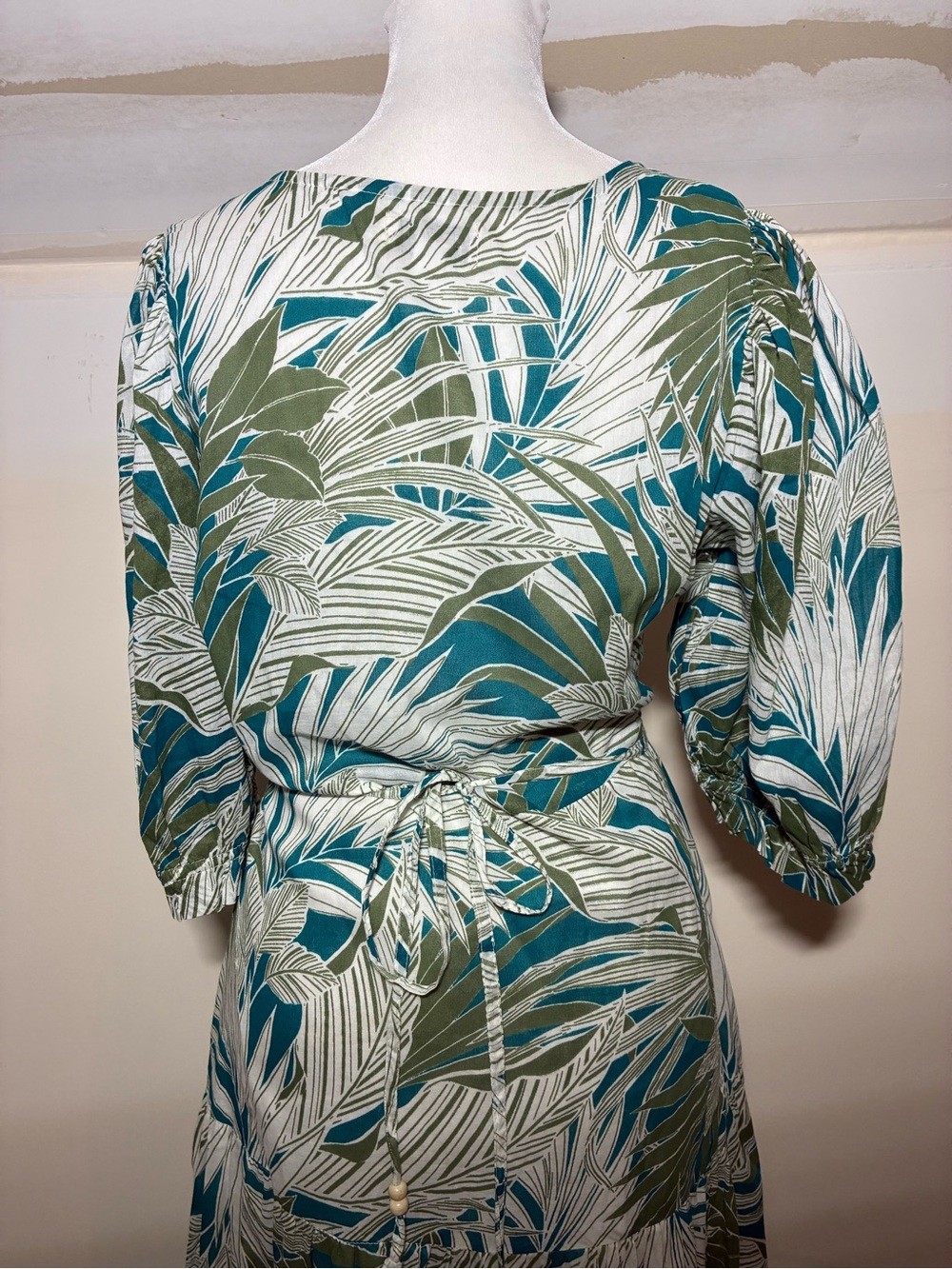 Molly Bracken Tropical Leaf Print Boho Resort Vacation Maxi Wrap Dress Medium - Picture 8 of 8